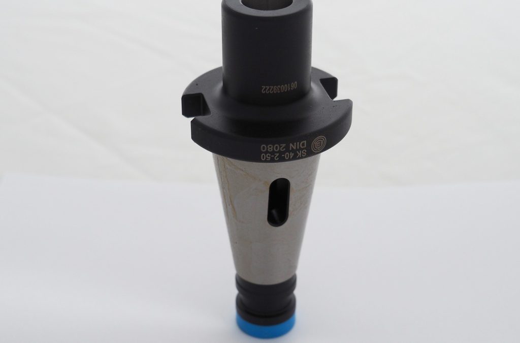 Zwischenhülse MK2 Austreiblappen SK40 DIN 2080